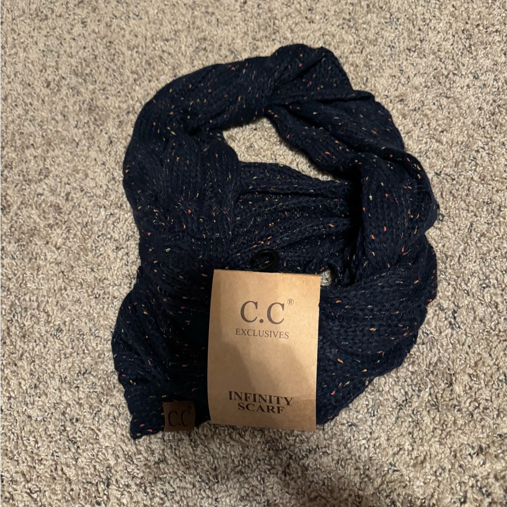 CC infinity scarf- Navy Brand New